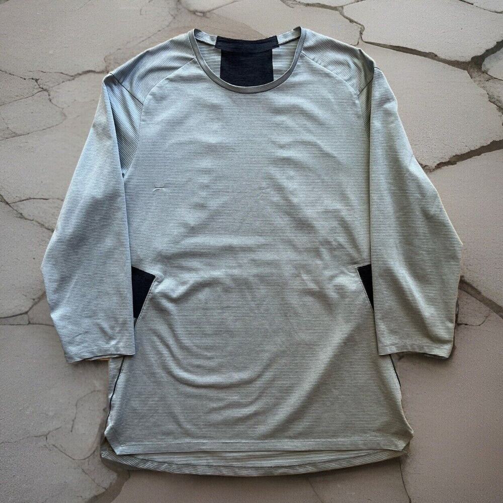 Lululemon Fast Free Shirt Small Gray 3/4 Sleeve Casual Training Athleisure Vent